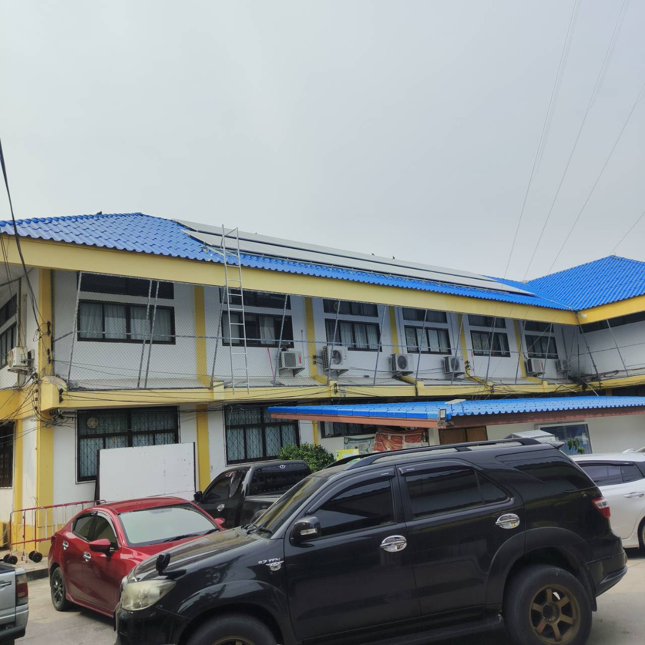 โครงการติดตั้งโซล่าเซลล์ 15kw Ongrid ที่ว่าการอำเภอโคกสำโรง ลพบุรี